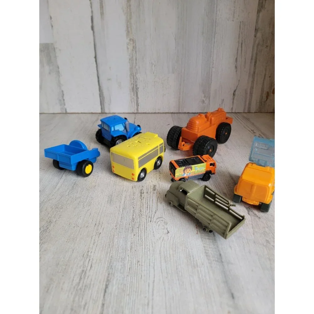 unbranded school bus